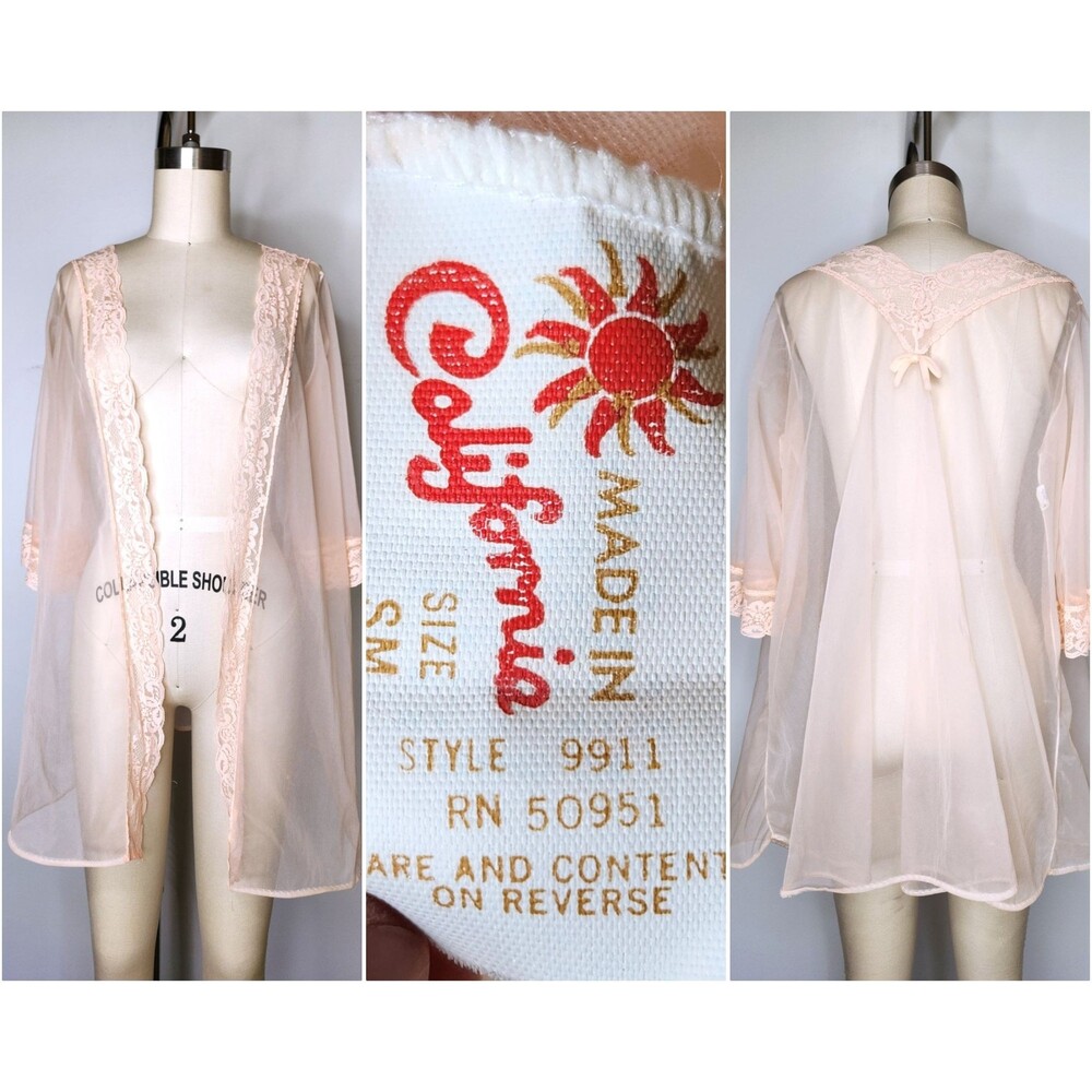 60s Pink Bed Jacket Boudoir Lingerie Pink Nylon & LACE Tent Style Oversized S/M